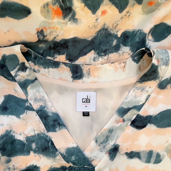 CAbi Pink & Blue Abstract Print Sheer V-Neck Sleeveless Tank Top Size XS - Picture 5 of 7